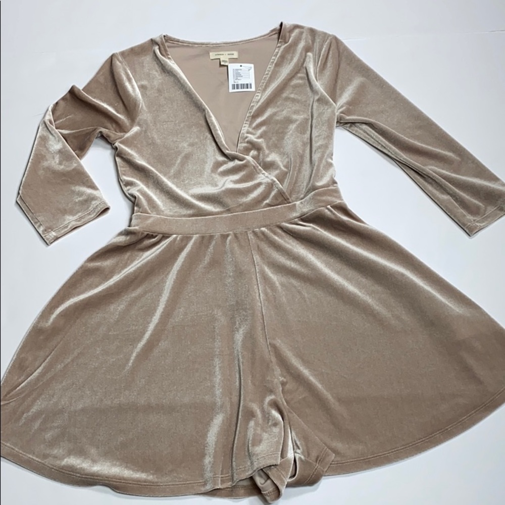 SILENCE+NOISE ROMPER - Picture 4 of 10